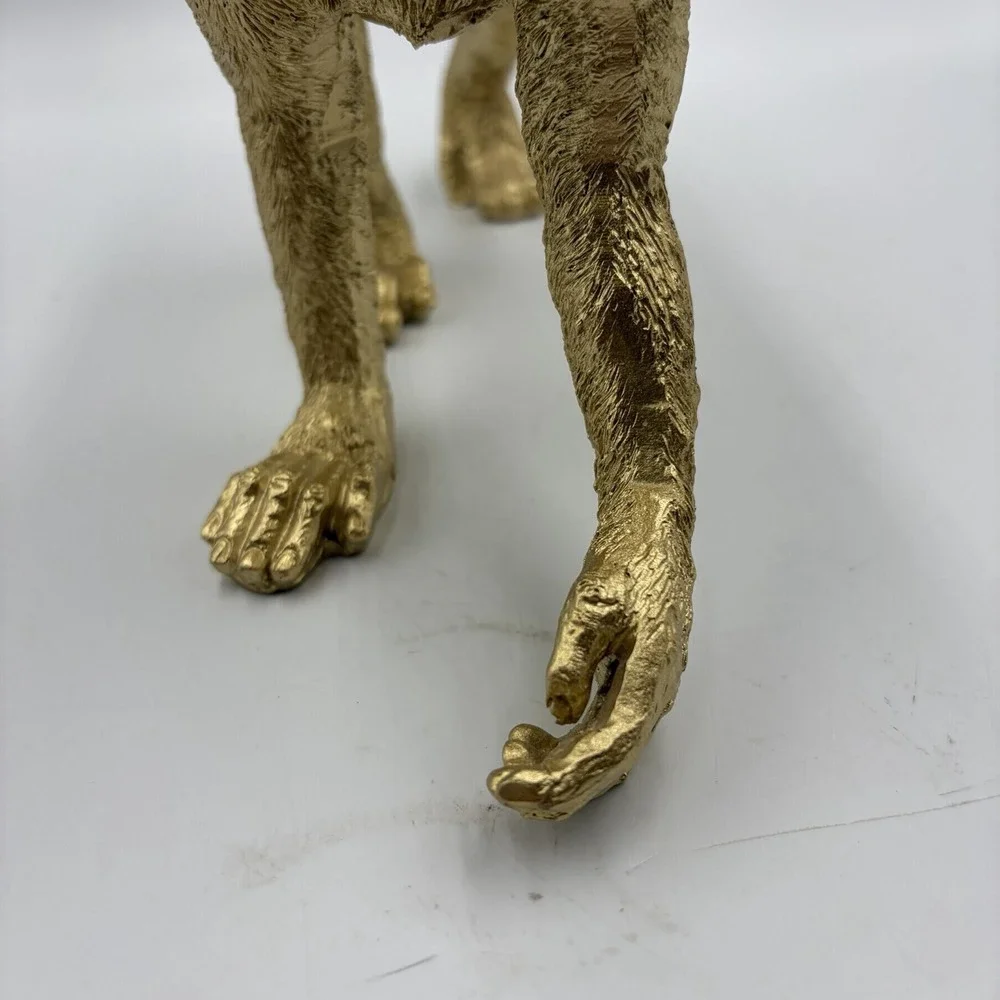 Polyresin‎ 10